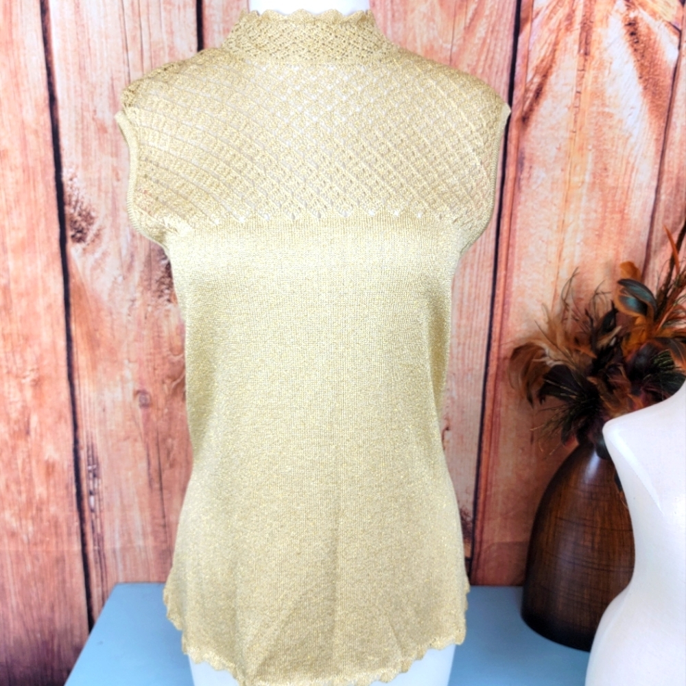 St. John Gold sleeveless sweater